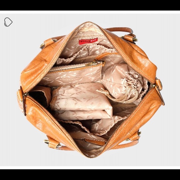 Stroksak diaper bag in a beautiful camel tan colour. - Picture 2 of 14